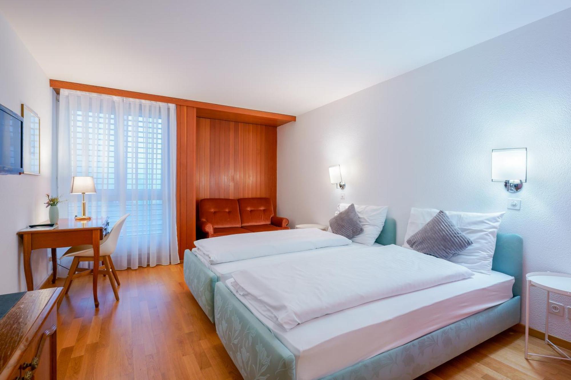 Hotel Du Grand-Pre Marly-le-Grand Ngoại thất bức ảnh