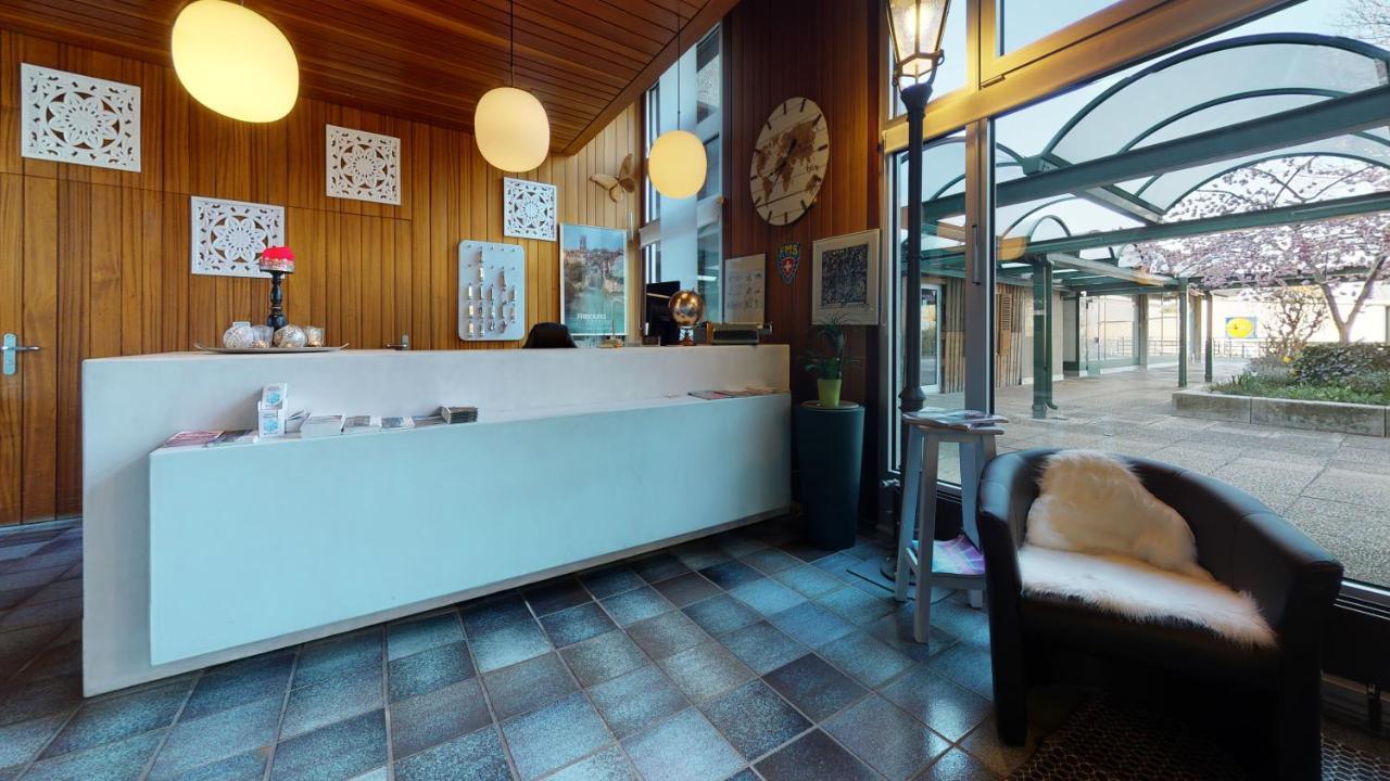 Hotel Du Grand-Pre Marly-le-Grand Ngoại thất bức ảnh